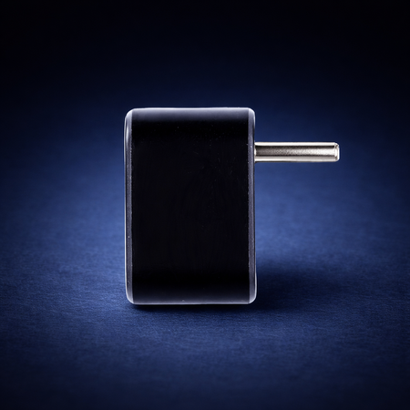 Bezprzewodowy Adapter Tradebit TB CUBE USB-C CarPlay / Android Auto Czarny